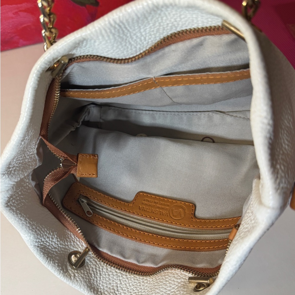 Valentina White Shoulder Bag with Gold Chain Straps - Picture 4 of 10